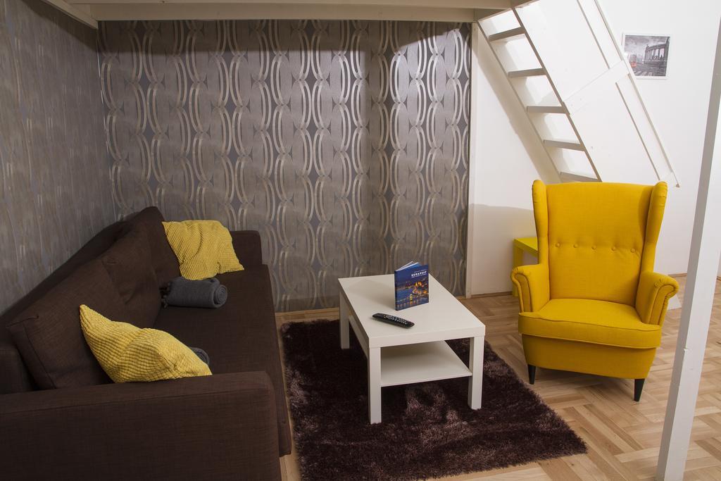 Lovag Apartman Budapeste Exterior foto