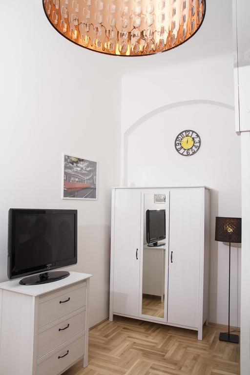 Lovag Apartman Budapeste Exterior foto